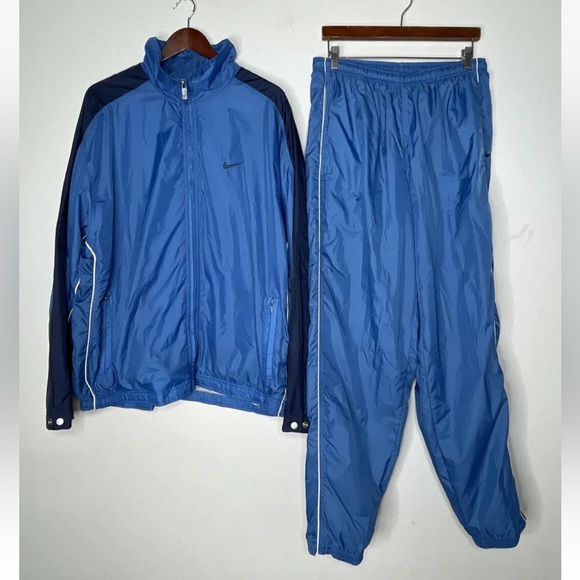 vintage nike windbreaker tracksuit
